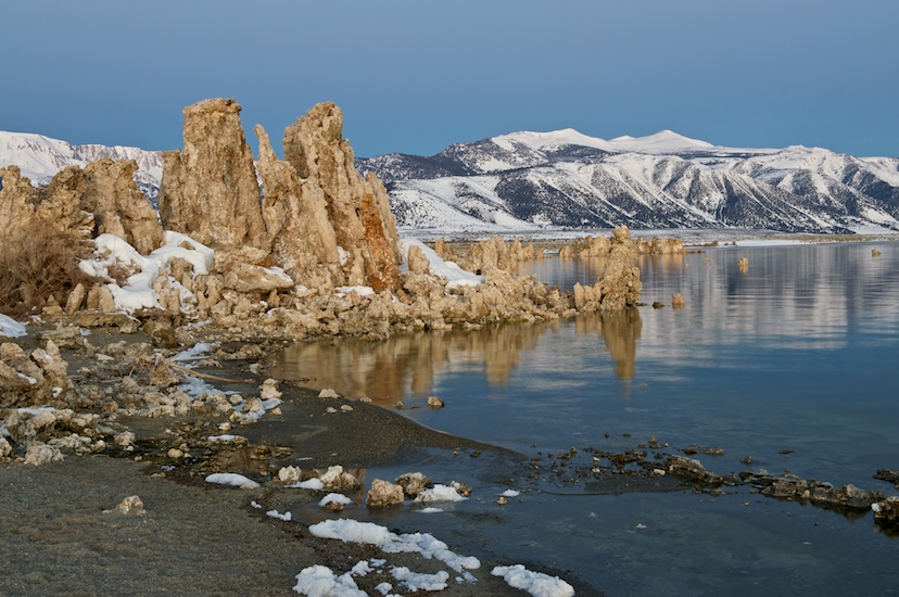 MonoLake2010-07